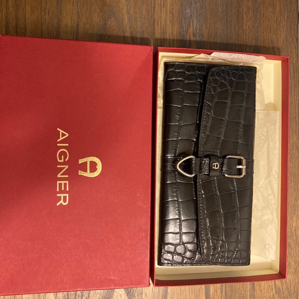 Aigner wallet